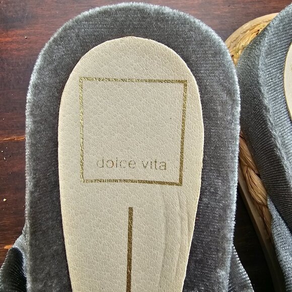 Dolce Vita Grey Velvet Flat Sandals, Women's Sandals, Size 7, Pre-owned,Like new - Picture 13 of 14